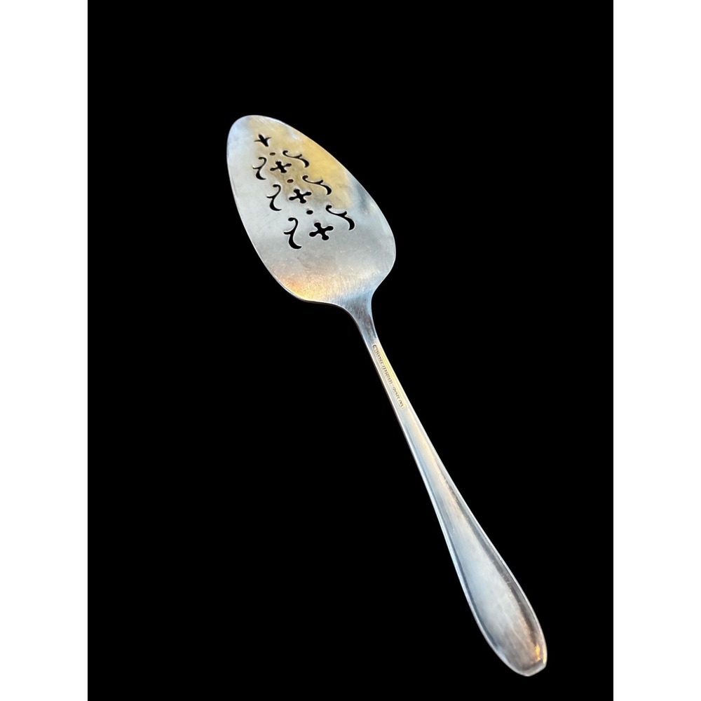 Pierced Pie‎ Cake Server 1940s Wallace Silverplate - Picture 3 of 4